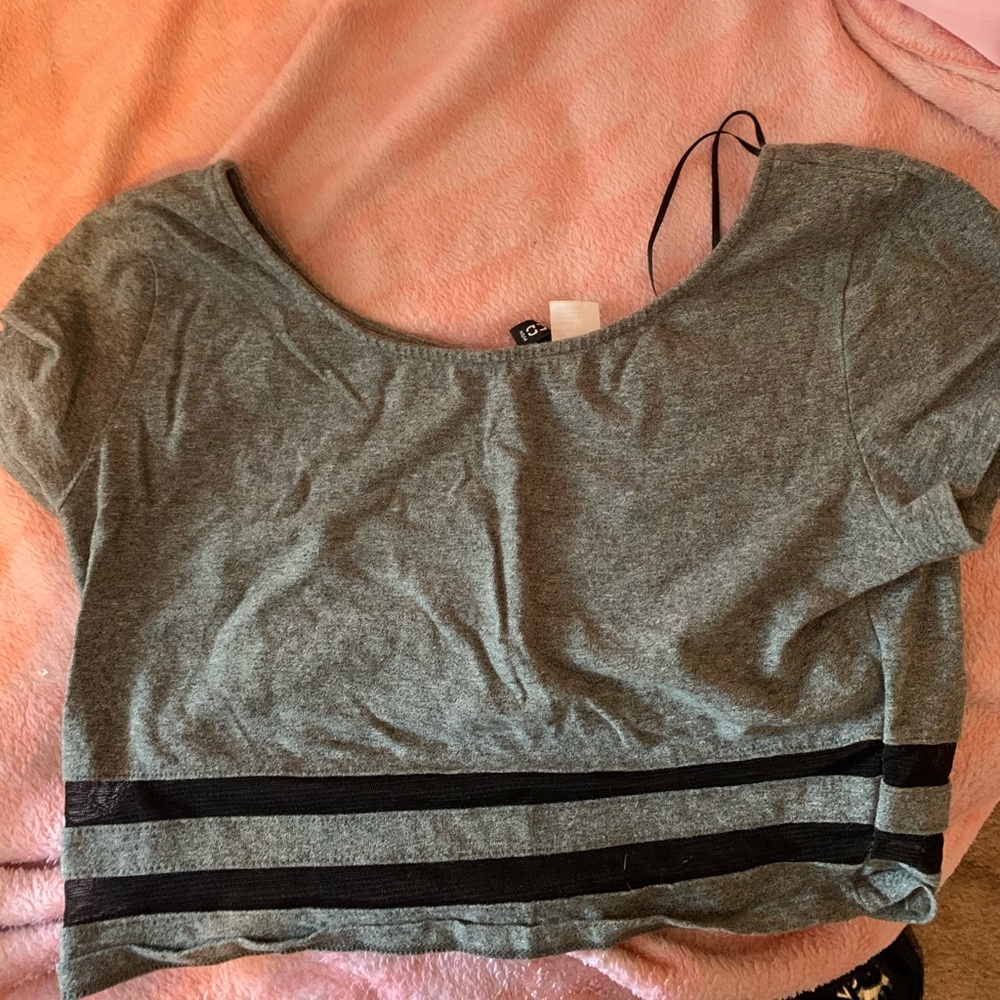 Grey crop top